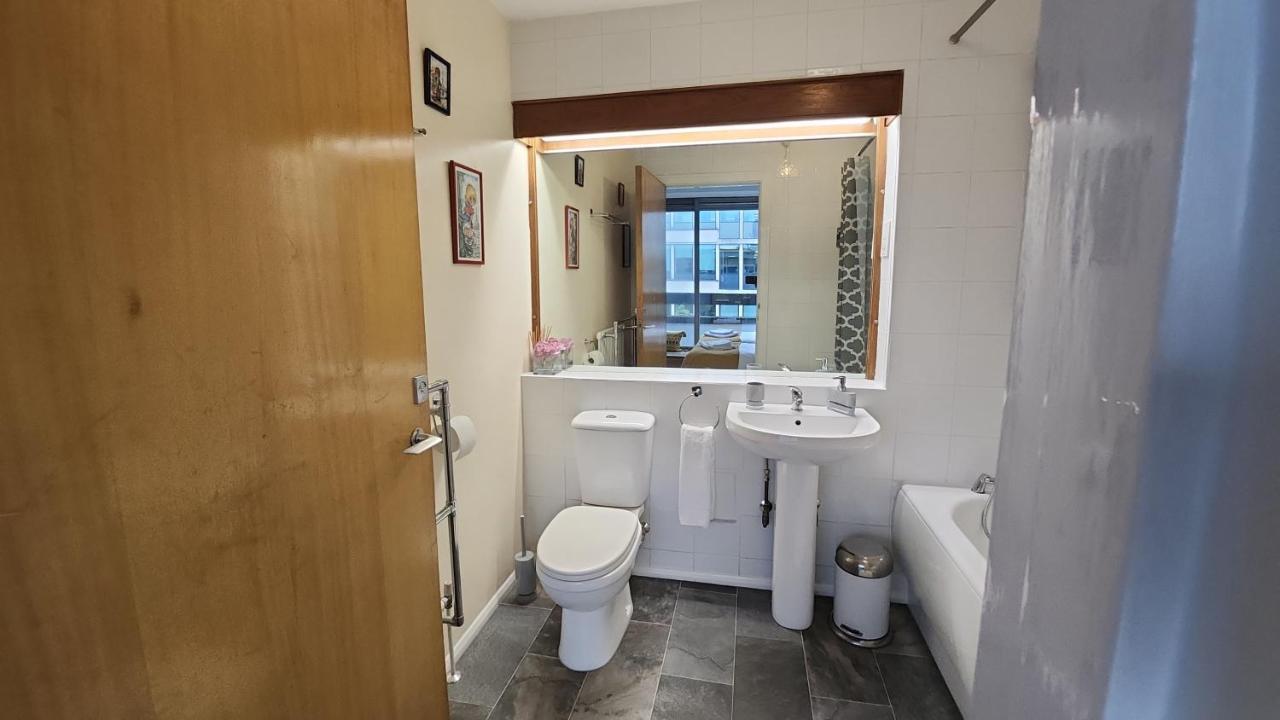 Top Floor Room In Baker St London Exterior foto