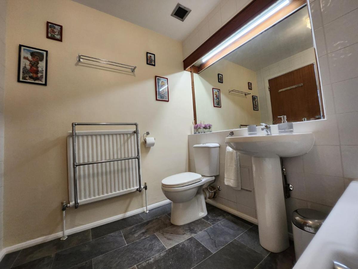 Top Floor Room In Baker St London Exterior foto